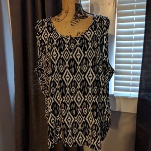 Black and white sleeveless too.